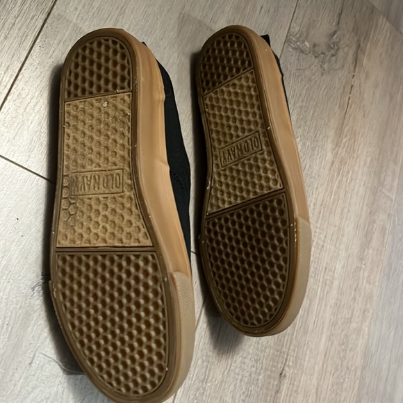 Old Navy black canvas runners - Picture 3 of 4